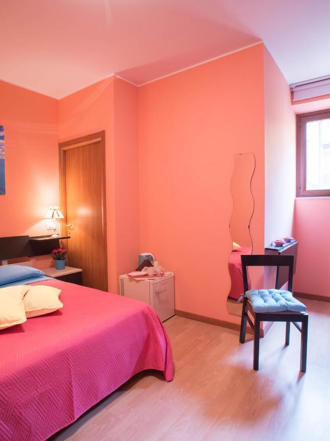 Juliette Rooms Iesi Εξωτερικό φωτογραφία